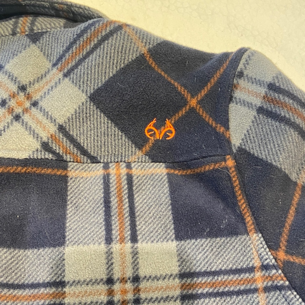 Realtree Blue and Gray Plaid Casual Button Down Shirt - Picture 7 of 13